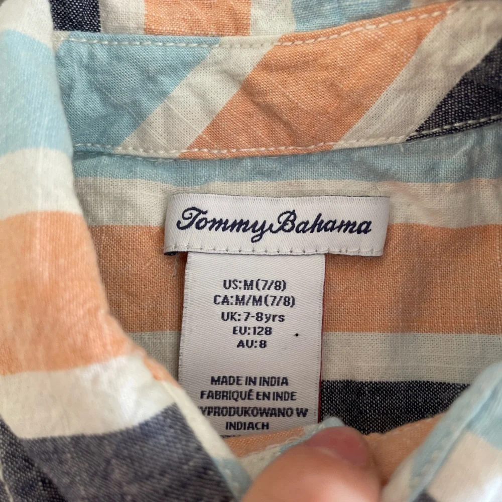 Tommy Bahama boys button down shirt size M 7/8